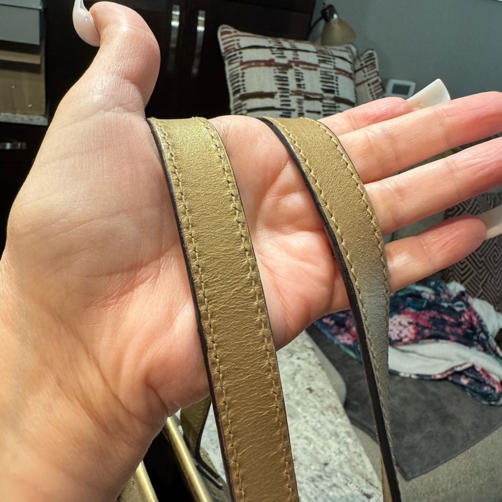 PRICE DROP!!! GUCCI GOLD IMPRIME GG Monogram - Picture 3 of 14